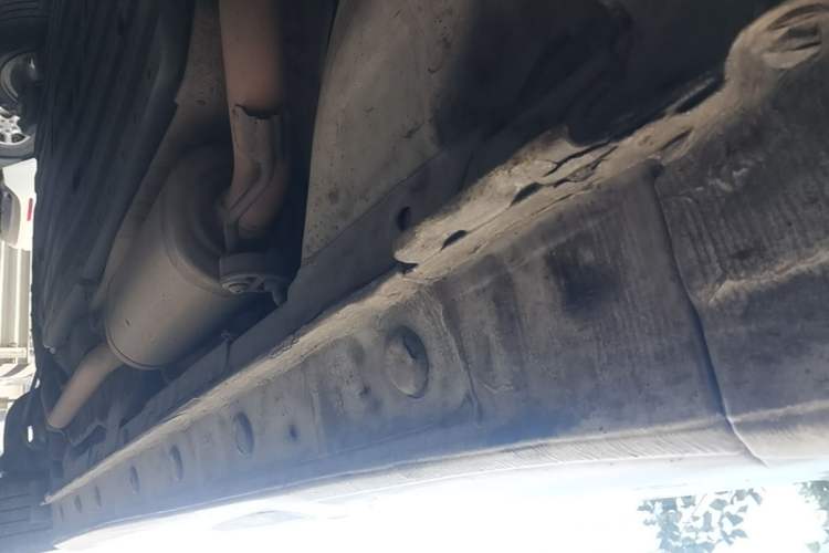 Used Honda Fit 2018 1.5L CVT Comfort Sunroof Version Right Side Sill