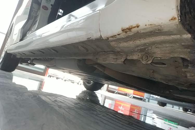Used Honda Fit 2018 1.5L CVT Comfort Sunroof Version Right Side Sill