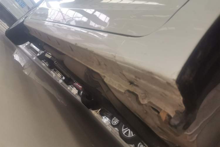 Used Honda Fit 2018 1.5L CVT Comfort Version Right Side Sill