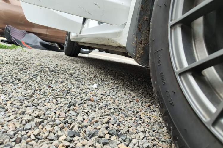 Used Honda Fit 2018 1.5L CVT Comfort Version Right Side Sill