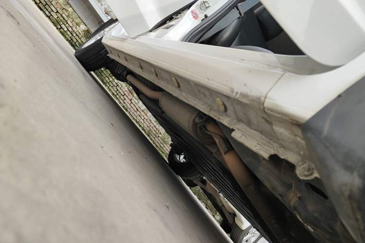 Used Honda Fit 2018 1.5L CVT Comfort Version Right Side Sill