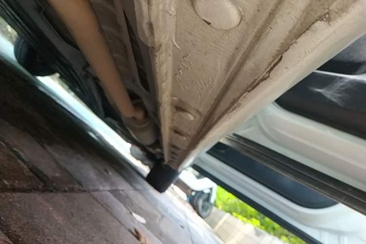 Used Honda Fit 2018 1.5L CVT Comfort Version Right Side Sill