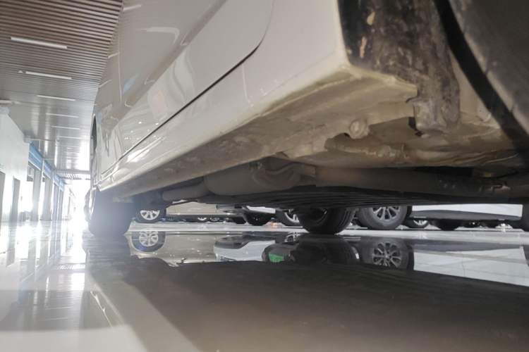 Used Honda Fit 2018 1.5L CVT Comfort Version Right Side Sill