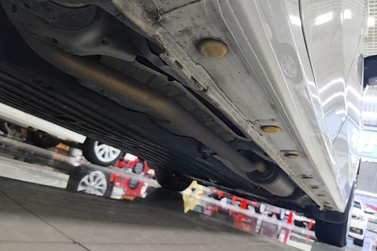 Used Honda Fit 2018 1.5L CVT Comfort Version Right Side Sill