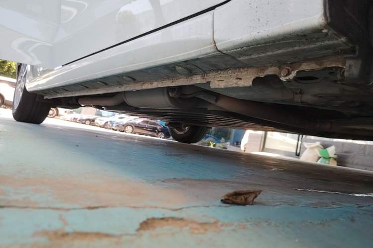 Used Honda Fit 2018 1.5L CVT Comfort Sunroof Version Right Side Sill