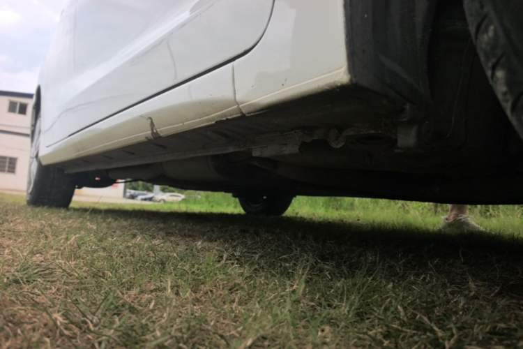 Used Honda Fit 2018 1.5L CVT Comfort Version Right Side Sill
