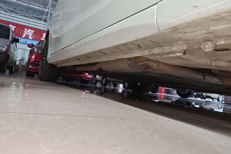Used Honda Fit 2018 1.5L Manual Comfort Version Right Side Sill