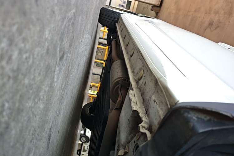 Used Honda Fit 2018 1.5L CVT Comfort Version Right Side Sill