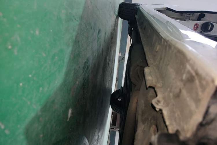 Used Honda Fit 2018 1.5L CVT Comfort Version Right Side Sill