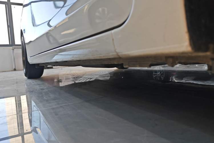 Used Honda Fit 2018 1.5L Manual Comfort Version Right Side Sill