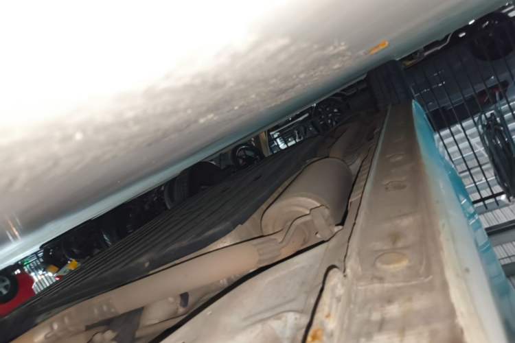 Used Honda Fit 2018 1.5L CVT Comfort Version Right Side Sill