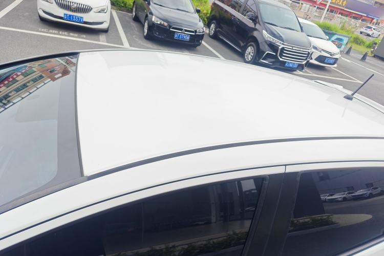 Used Honda Fit 2018 1.5L CVT Comfort Version Roof