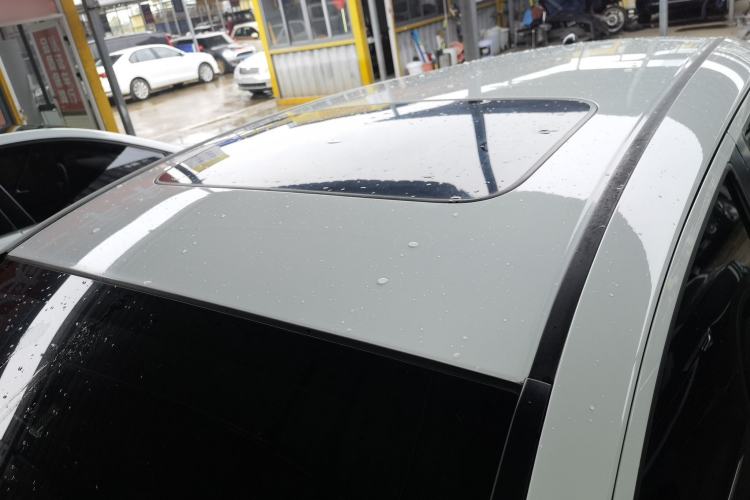Used Honda Fit 2018 1.5L CVT Comfort Sunroof Version Roof