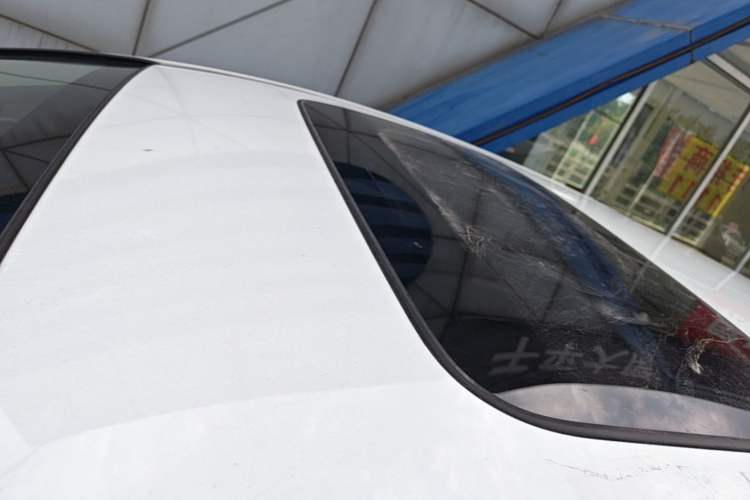 Used Honda Fit 2018 1.5L CVT Comfort Sunroof Version Roof