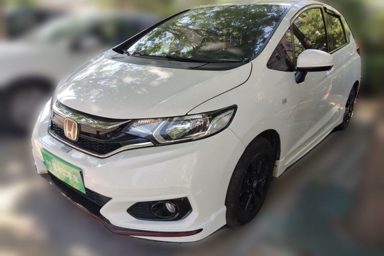 Used Honda Fit 2018 1.5L CVT Trendy Run+ Edition Guazi used car, China used car export, Used car for sale, Used cars, Cheapest cars for sale