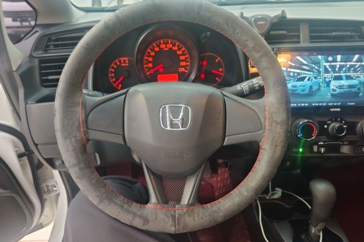 Used Honda Fit 2018 1.5L CVT Comfort Sunroof Version Steering Wheel