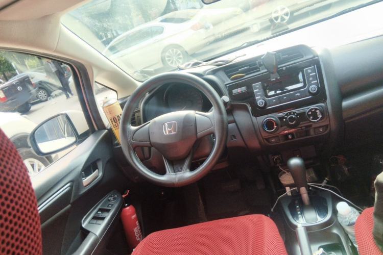 Used Honda Fit 2018 1.5L CVT Comfort Sunroof Version Steering Wheel