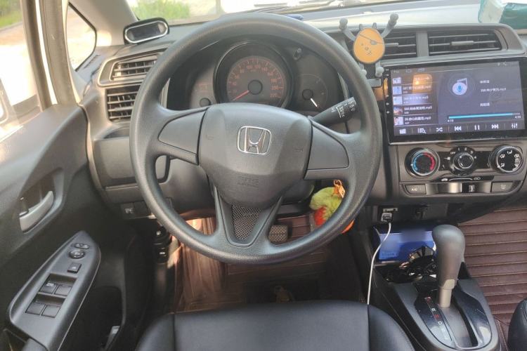 Used Honda Fit 2018 1.5L CVT Comfort Sunroof Version Steering Wheel