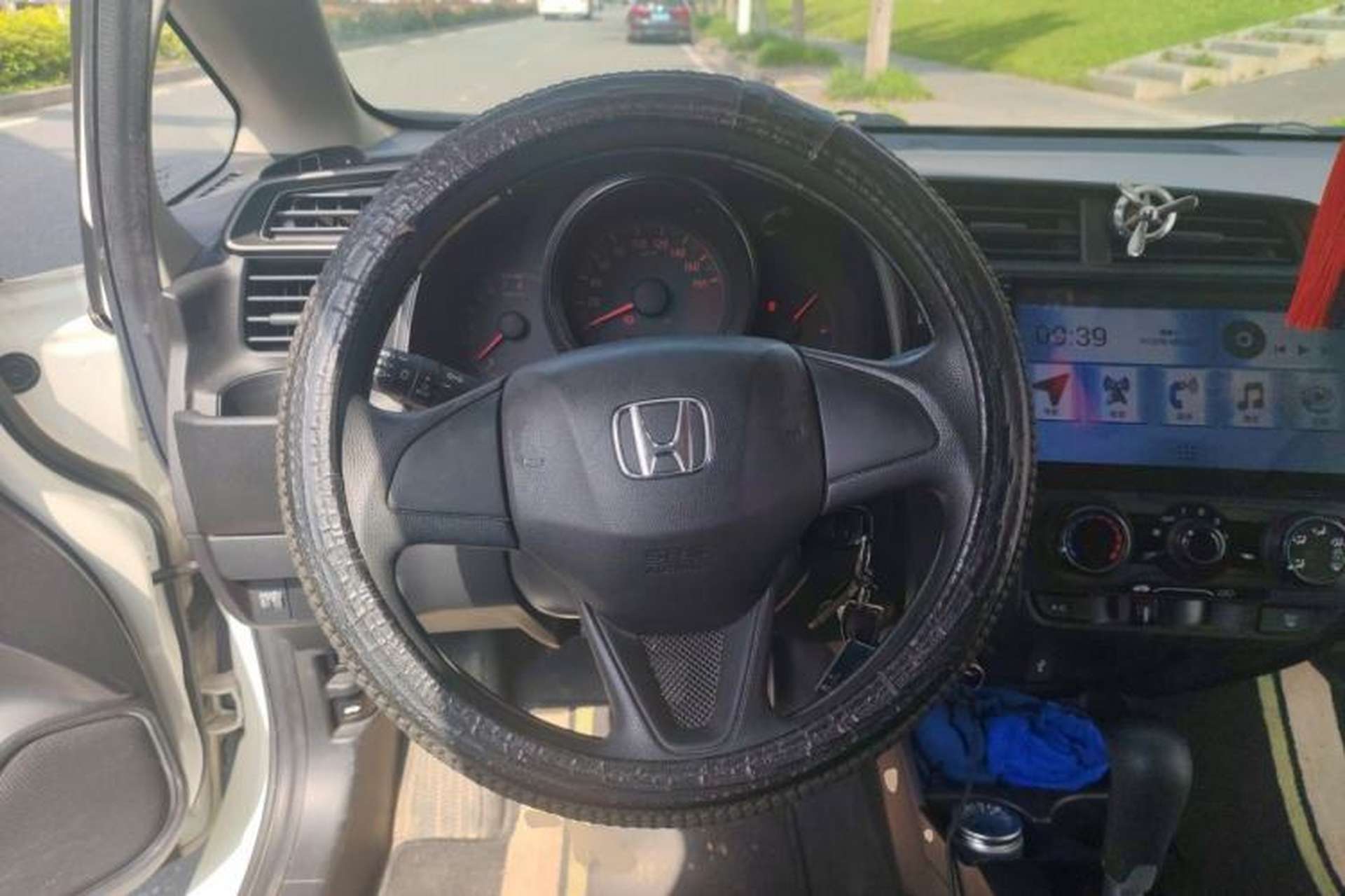 Used Honda Fit 2018 1.5L CVT Comfort Sunroof Version Steering Wheel