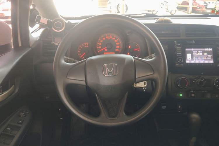 Used Honda Fit 2018 1.5L CVT Comfort Version Steering Wheel