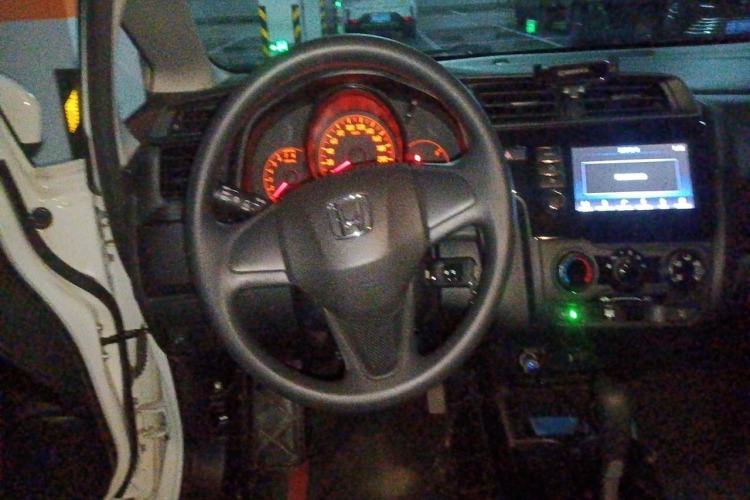 Used Honda Fit 2018 1.5L CVT Comfort Version Steering Wheel