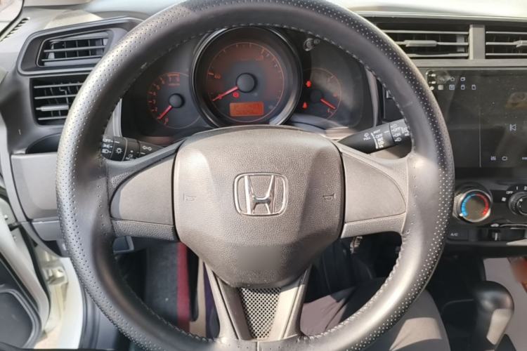 Used Honda Fit 2018 1.5L CVT Comfort Sunroof Version Steering Wheel