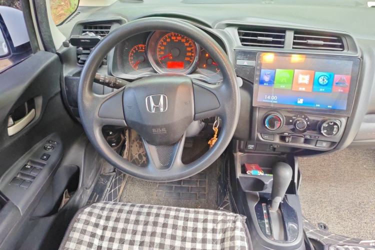 Used Honda Fit 2018 1.5L CVT Comfort Sunroof Version Steering Wheel
