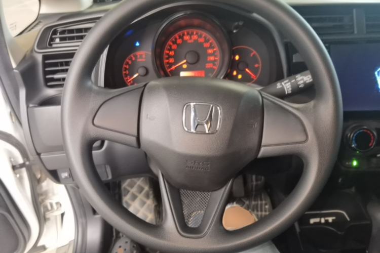 Used Honda Fit 2018 1.5L CVT Comfort Version Steering Wheel