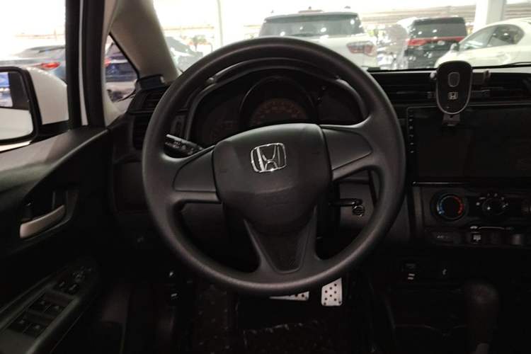 Used Honda Fit 2018 1.5L CVT Comfort Version Steering Wheel