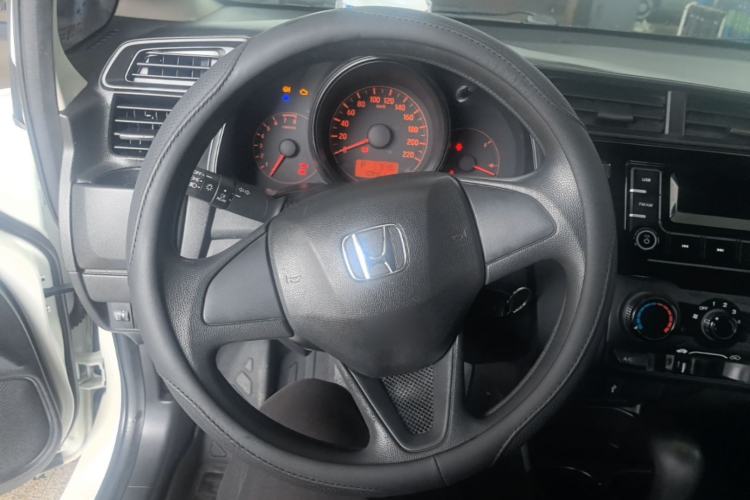 Used Honda Fit 2018 1.5L CVT Comfort Sunroof Version Steering Wheel