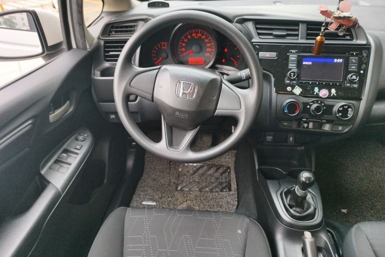Used Honda Fit 2018 1.5L Manual Comfort Version Steering Wheel