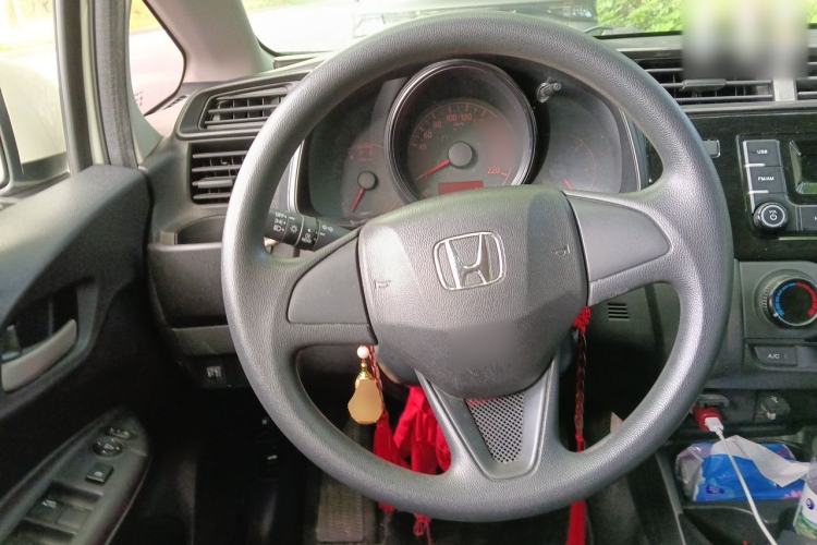 Used Honda Fit 2018 1.5L CVT Comfort Sunroof Version Steering Wheel