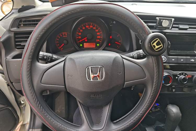 Used Honda Fit 2018 1.5L CVT Comfort Version Steering Wheel