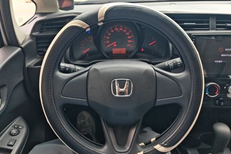 Used Honda Fit 2018 1.5L CVT Comfort Sunroof Version Steering Wheel