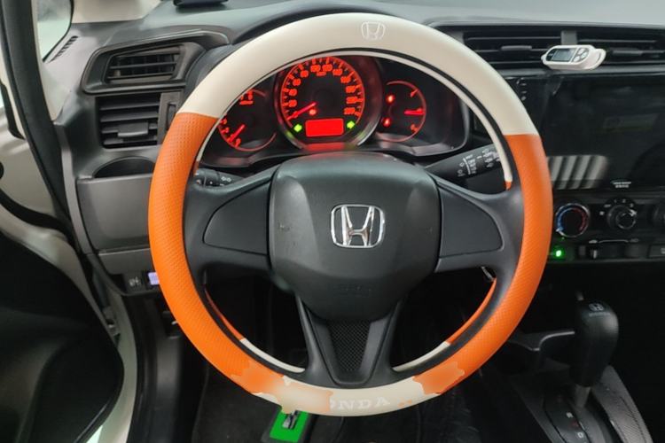 Used Honda Fit 2018 1.5L CVT Comfort Sunroof Version Steering Wheel