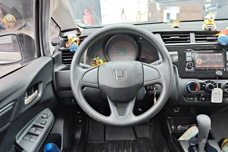 Used Honda Fit 2018 1.5L CVT Comfort Sunroof Version Steering Wheel