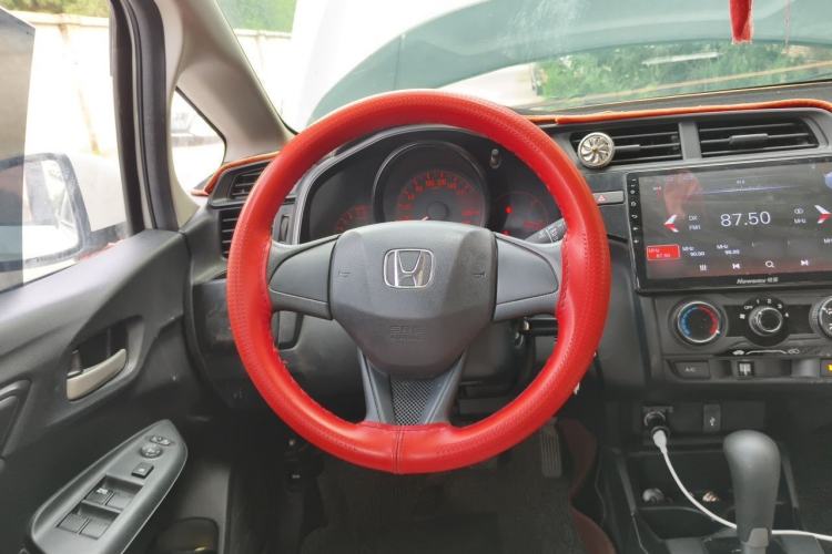 Used Honda Fit 2018 1.5L CVT Comfort Sunroof Version Steering Wheel