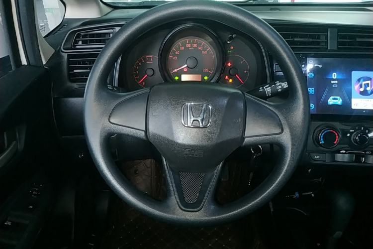 Used Honda Fit 2018 1.5L CVT Comfort Sunroof Version Steering Wheel