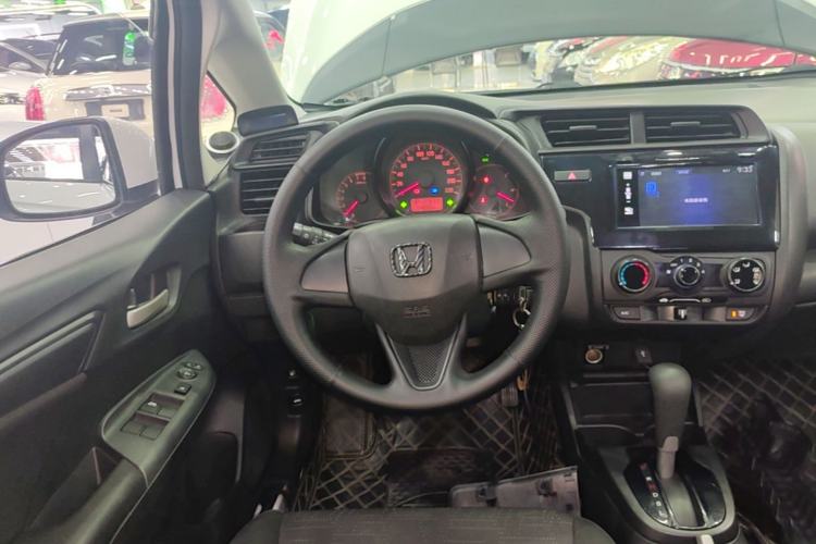 Used Honda Fit 2018 1.5L CVT Comfort Version Steering Wheel