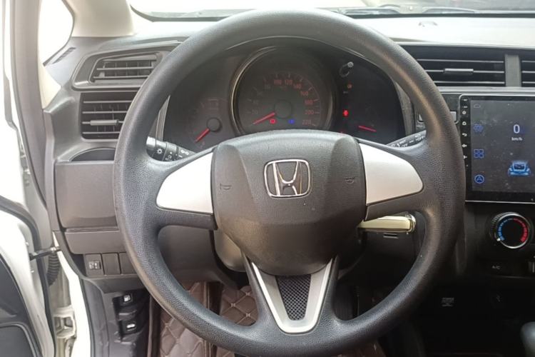 Used Honda Fit 2018 1.5L CVT Comfort Sunroof Version Steering Wheel