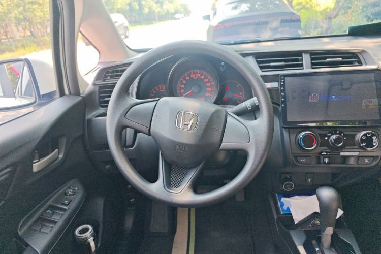 Used Honda Fit 2018 1.5L CVT Comfort Sunroof Version Steering Wheel