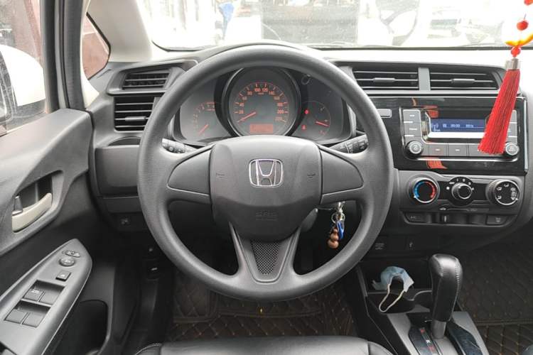 Used Honda Fit 2018 1.5L CVT Comfort Version Steering Wheel