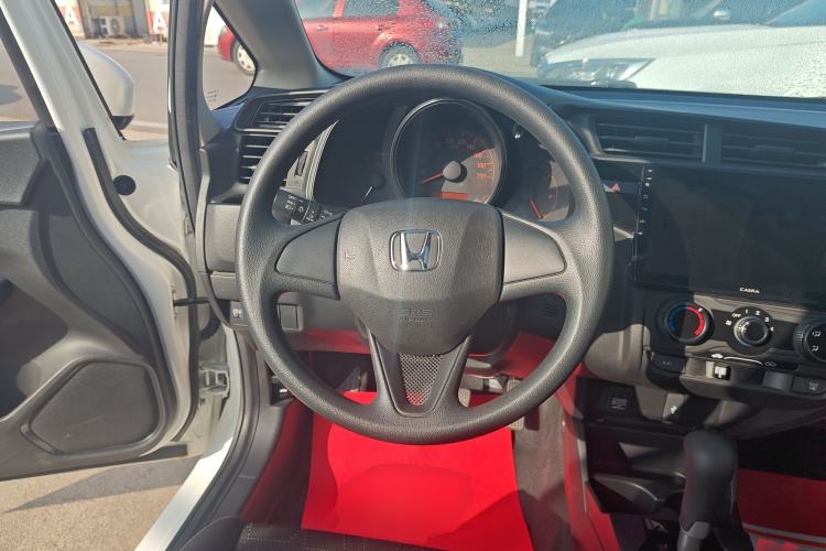 Used Honda Fit 2018 1.5L CVT Comfort Sunroof Version Steering Wheel