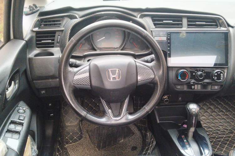 Used Honda Fit 2018 1.5L CVT Comfort Sunroof Version Steering Wheel