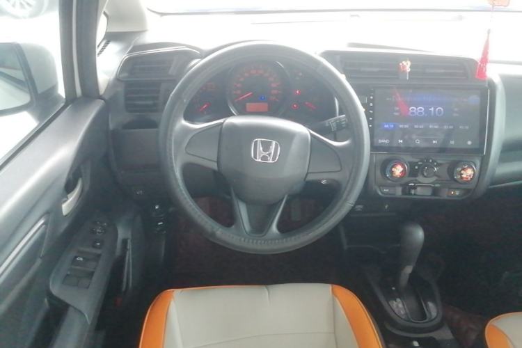 Used Honda Fit 2018 1.5L CVT Comfort Sunroof Version Steering Wheel