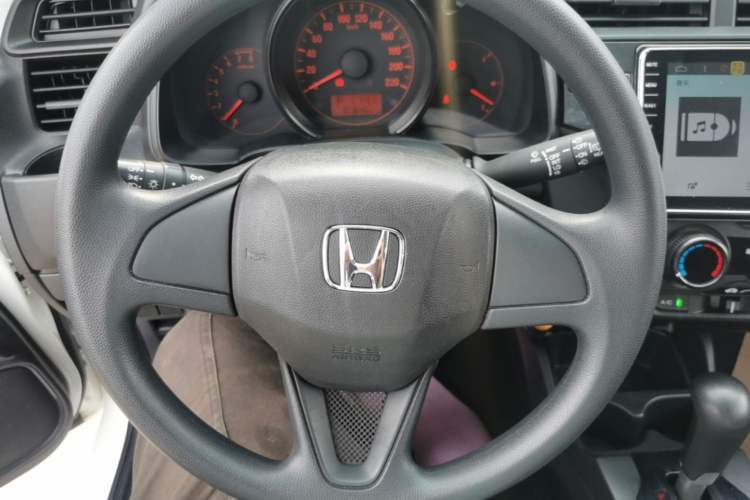 Used Honda Fit 2018 1.5L CVT Comfort Version Steering Wheel
