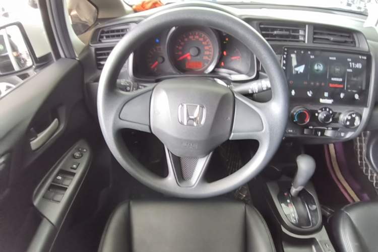 Used Honda Fit 2018 1.5L CVT Comfort Sunroof Version Steering Wheel