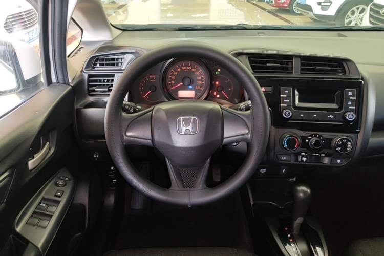 Used Honda Fit 2018 1.5L CVT Comfort Version Steering Wheel