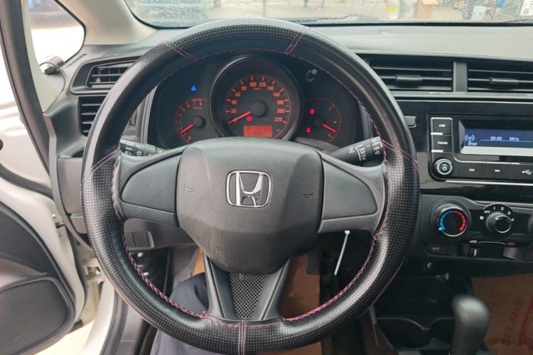 Used Honda Fit 2018 1.5L CVT Comfort Sunroof Version Steering Wheel