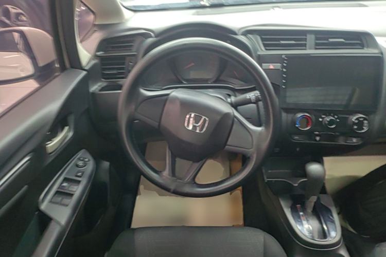 Used Honda Fit 2018 1.5L CVT Comfort Sunroof Version Steering Wheel
